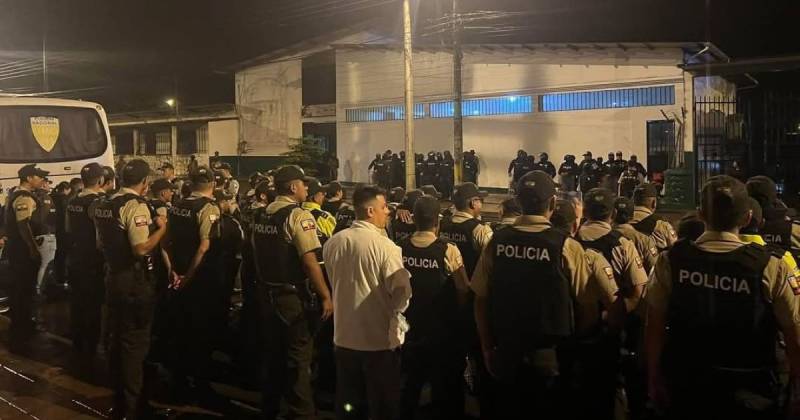 Líderes indígenas y colectivos sociales han denunciado que se trató de un allanamiento sin orden judicial / Foto: cortesía FNA