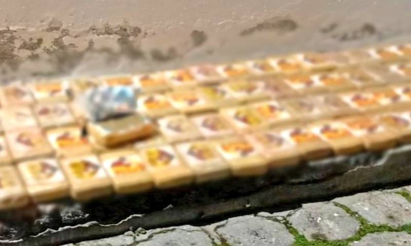 El conductor del furgón fue trasladado al Centro de Detención Provisional de Ibarra / Foto: cortesía Policía Nacional