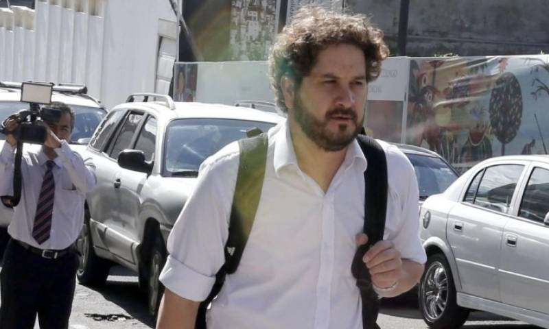 Periodista y articulista de opinión. Nació en Loja, en 1983. Es editor general del capitalino diario La Hora. Dirige y conduce el espacio digital de entrevistas cómicas Castigo Divino. Foto: Expreso