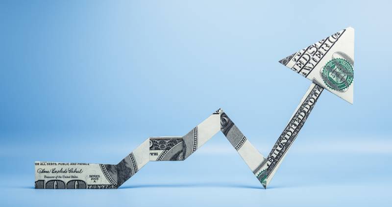 La divisa estadounidense cerró el día con una caída de +$29,51 pesos respecto a la jornada anterior (+0.77%)./ Foto: Shutterstock