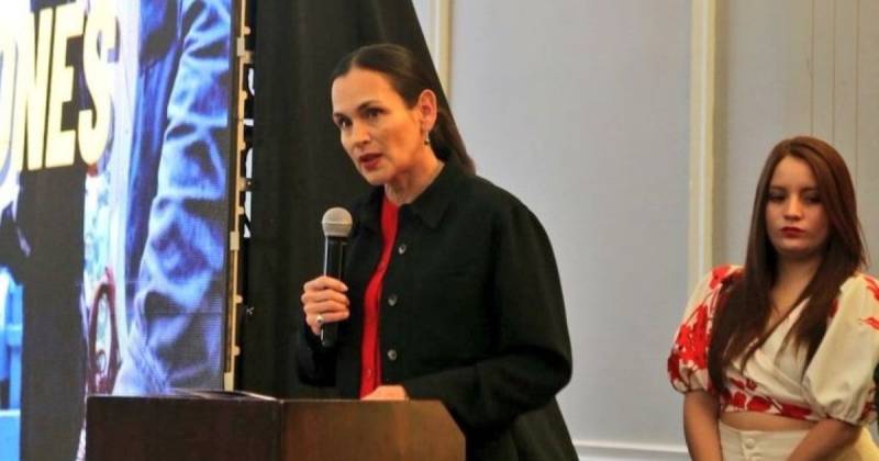 La ministra Inés Manzano presentó el Portafolio de Proyectos de Hidrocarburos / Foto: cortesía Ministerio de Energía y Minas