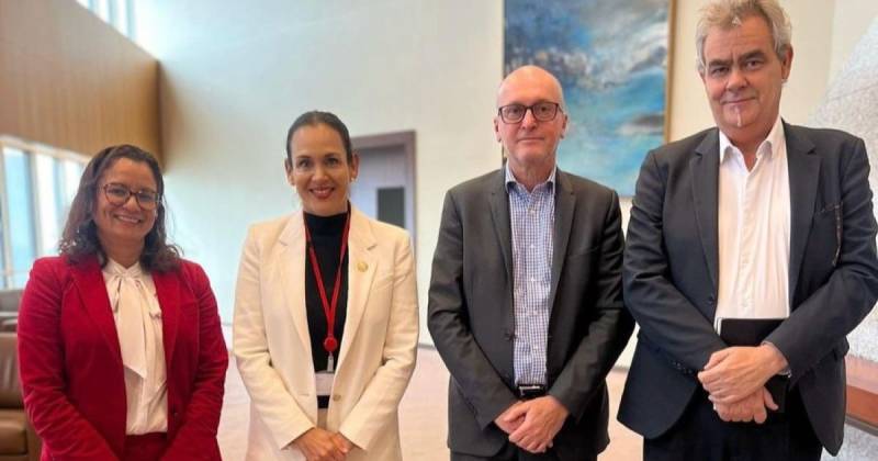 Inés Manzano se reunió con representantes de TotalEnergies en París / Foto: cortesía Ministerio de Energía y Minas