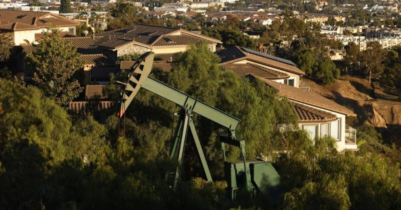 La OPEP+ ha acordado aumentar rápidamente la oferta al mercado este mes y el próximo / Foto: EFE