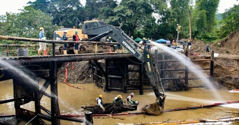 El pasado 13 de marzo se rompió la tubería principal del Sistema de Oleoductos Transecuatoriano (Sote) en la provincia de Esmeraldas / Foto: cortesía Petroecuador