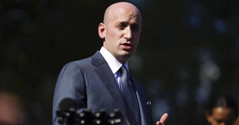 El subjefe de gabinete de la Casa Blanca Stephen Miller publicó este mensaje en la red social X  / Foto: EFE 