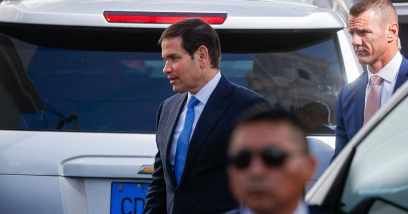 Rubio destacó la importancia de que las fuerzas de seguridad de ambos países realicen entrenamientos conjuntos contra bandas criminales / Foto: EFE