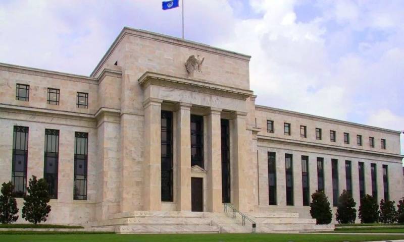 Un dólar debilitado también podría elevar el costo de las importaciones, generando presiones inflacionarias internas / Foto: cortesía