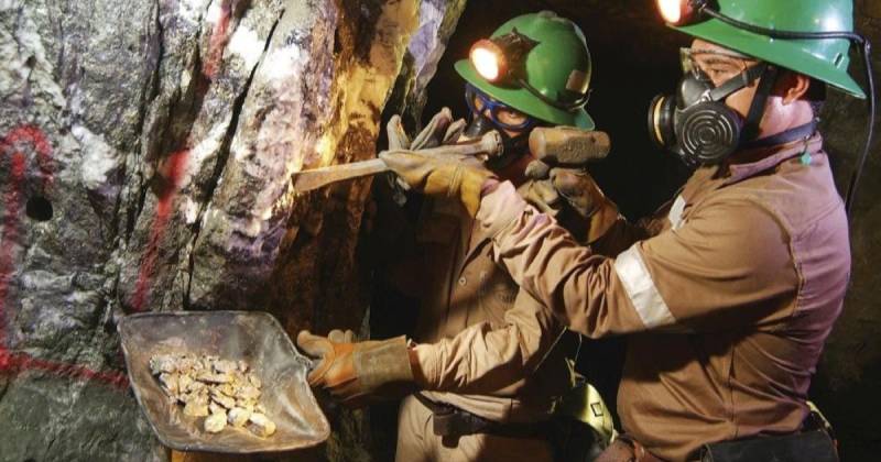 Las provincias amazónicas registran consistentemente las tasas más bajas de empleo adecuado a nivel nacional / Foto: cortesía Cámara de Minería del Ecuador