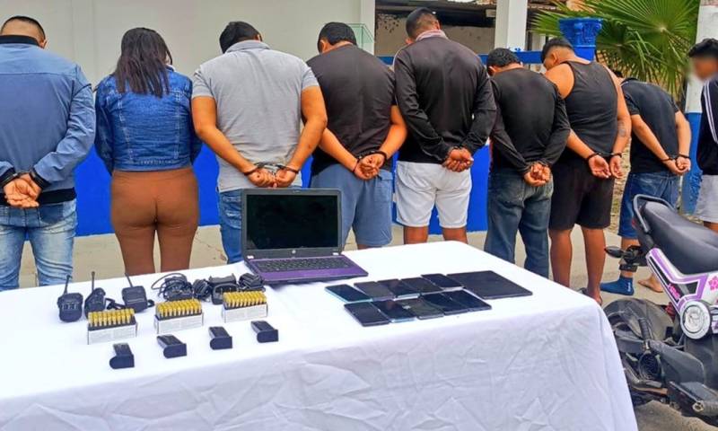 La Policía informó que en total detuvo a nueve personas, ocho de ellas extranjeras y una ecuatoriana / Foto: cortesía Policía