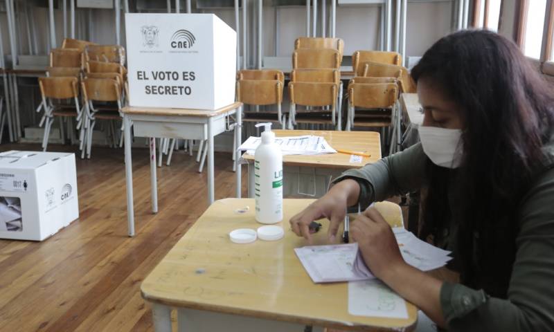 Diana Atamaint, destacó la importancia de la instalación de esta instancia para garantizar la integridad de todos los actores que participan en los comicios / Foto: EFE
