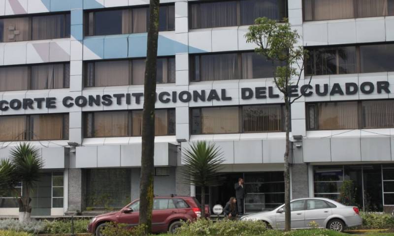 El riesgo país se recupera por la esperanza de que la Corte Constitucional detenga el juicio político a Lasso / Foto: cortesía medios Públicos