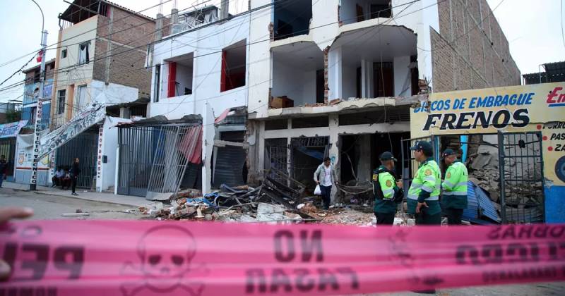 El Ministerio del Interior reportó, en un primer momento, la captura de dos hombres, de 19 y 32 años, que presuntamente intentaban huir de la zona en una motocicleta/ Foto: cortesía
