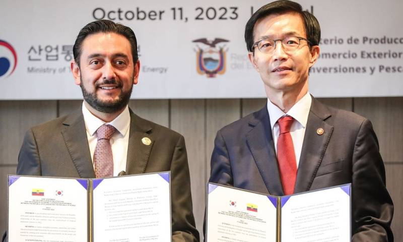 La de hoy ha sido una prefirma que asegura la integridad del texto acordado de cara a su ratificación previsto oficializarlo en 2024 / Foto: cortesía Ministerio de Producción