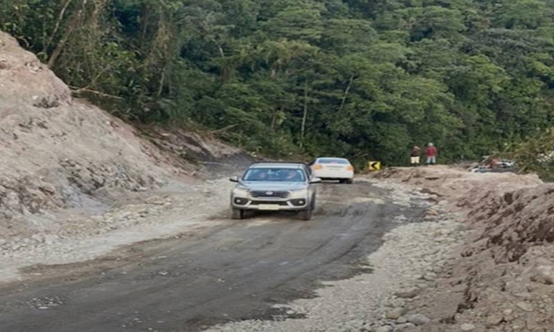 La vía emergente Baeza-Lago Agrio se encuentra parcialmente habilitada / Foto: Cortesía ministerio de Transporte