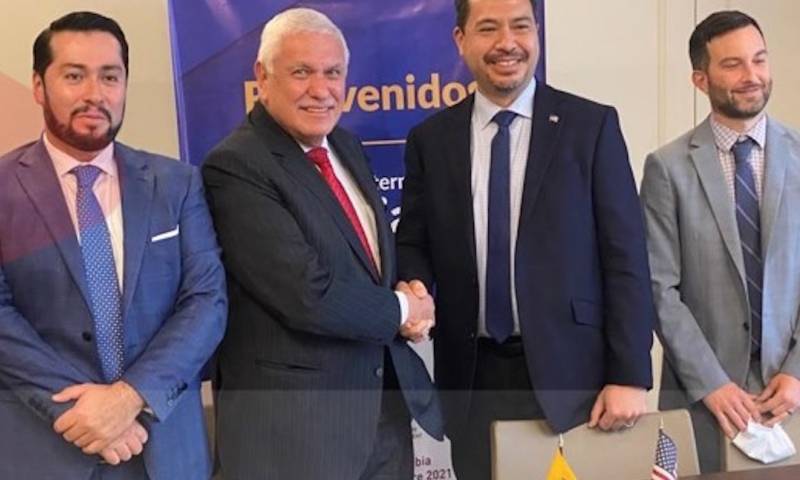 Ecuador y Estados Unidos firmaron Acuerdo de Cielos Abiertos / Foto: cortesía Ministerio de Obras Públicas
