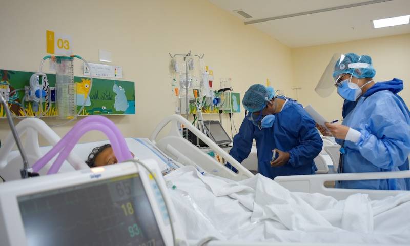 Ecuador registra 289.472 positivos de covid-19 y un total de 15.921 muertos / Foto EFE