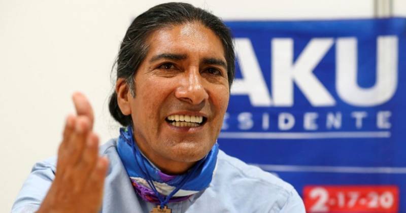 Yaku Pérez presentó ayer la denuncia en la Fiscalía General / Foto: cortesía