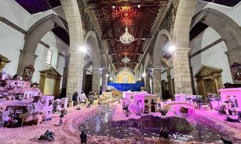 Enclavada en el casco colonial de la ciudad, la catedral en pie más antigua de Suramérica / Foto: cortesía municipio de Quito