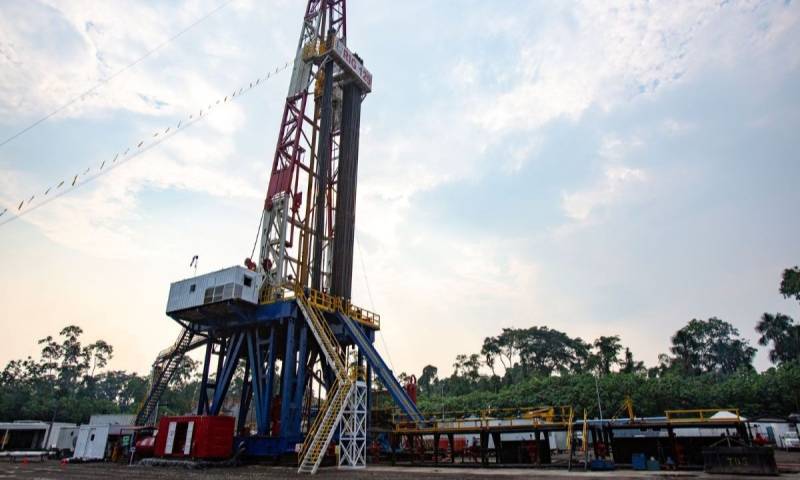 El objetivo es añadir 16.000 barriles diarios hasta febrero de 2027, mediante la perforación de 36 nuevos pozos en la Amazonía / Foto: cortesía Petroecuador