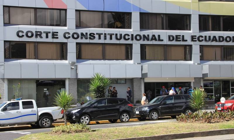 Los proyectos parados son del sector minero, petrolero, eléctrico, de gestión de desechos, alcantarillado, vialidad, entre otros/ Foto: El Oriente