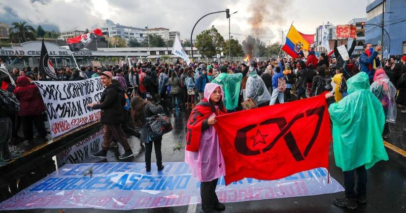Marlon Vargas advirtió que las protestas podrían radicalizarse a tal punto de tomarse Quito si "no hace caso" a las demandas / Foto: EFE