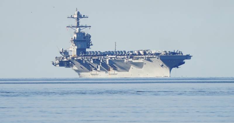 En los últimos días Washington ha anunciado el envío a la región de su mayor y más sofisticado portaaviones, el USS Gerald Ford, para completar el mayor despliegue de su Armada desde la Guerra del Golfo. / Foto: EFE