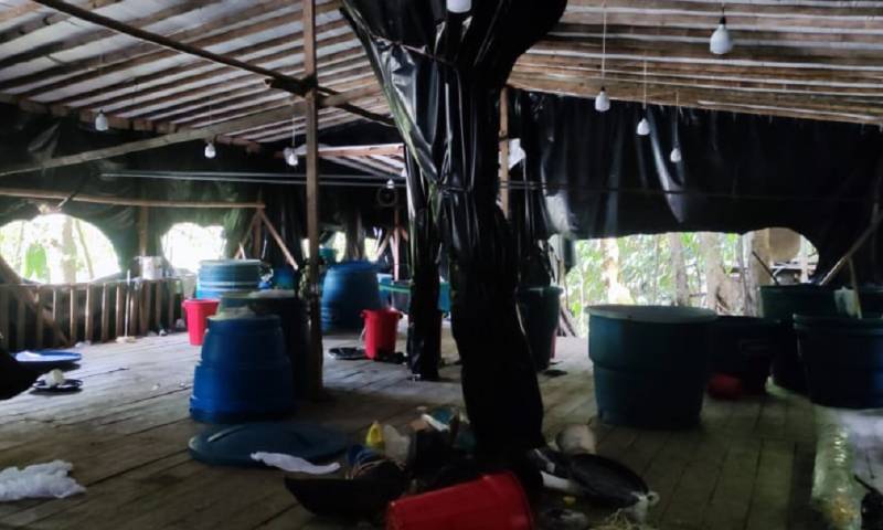 Los laboratorios clandestinos tenían la capacidad para fabricar entre tres y cuatro toneladas mensuales de esa droga / Foto: cortesía Ejercito
