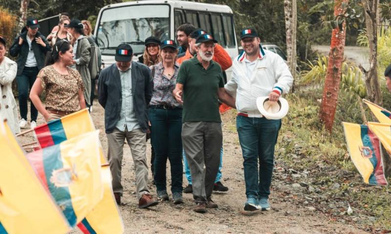 Se trasladaron al sitio donde, hace 5.500 años, inició la domesticación del cacao / Foto: cortesía Ministerio de Turismo