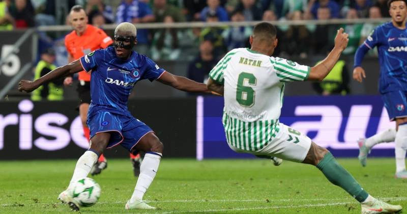 Moisés Caicedo anotó el cuarto gol en la final ante el Betis / Foto: EFE