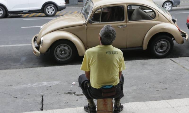 La Población Económicamente Activa crece y cae en los últimos cuatro trimestres. Foto: Expreso