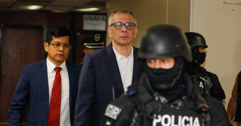 Glas fue detenido el año pasado en la invasión policial a la Embajada de México en Quito / Foto: EFE