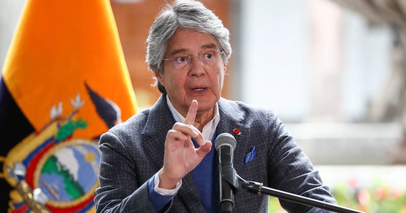El exjefe de Estado ecuatoriano agregó que en la actualidad en varios países "se debilitan los contrapesos democráticos, se judicializa la política y se manipula la información"/ Foto: cortesía EFE
