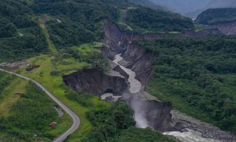 Imagen de la erosión del río Coca el 16 de mayo de 2020 por el Servicio de Gestión de Riesgos, entidad que observa la evolución del fenómeno. - Foto: Cortesía