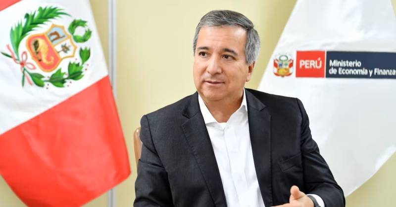 El ministro de Economía y Finanzas, Raúl Pérez-Reyes, destacó que "Perú ofrece condiciones sólidas para los inversionistas" / Foto: cortesía MEF Perú