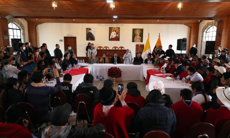 Al Gobierno le costará $ 805,2 millones costear los ofrecimientos a la Conaie / Foto: EFE