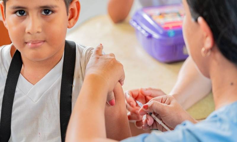 Las medidas buscan reducir el riesgo de brotes de enfermedades prevenibles, como el sarampión / Foto: cortesía Unicef