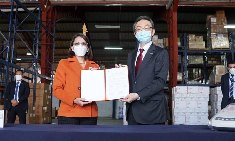 Japón donó 84 electrocardiógrafos al ministerio de Salud Pública / Foto: cortesía Ministerio de Salud