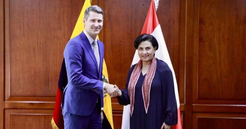 La canciller Gabriela Sommerfeld se reunió con el embajador de Canadá, Craig Kowalik / Foto: cortesía Cancillería