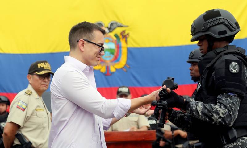 La ceremonia se llevó a cabo en la Unidad de Vigilancia Comunitaria (UVC) de Durán / Foto: cortesía Presidencia
