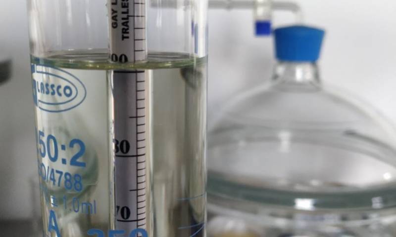 Fuente: Bioetanol obtenido a partir de la cáscara de piñón en el IIGE mediante el proyecto “Implementación de una planta prototipo para la producción de etanol a partir de la cáscara de piñón” financiado por la Agencia Española de Cooperación Internacional para el Desarrollo (AECID)