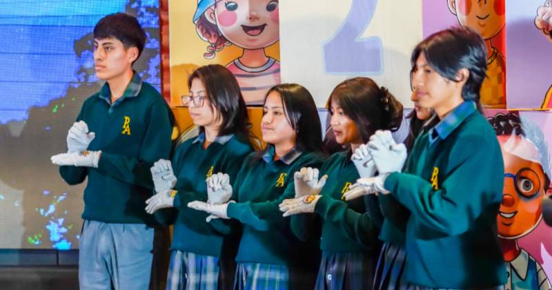 El sistema educativo también atiende a estudiantes en situación de vulnerabilidad, movilidad humana, o pertenecientes a pueblos y nacionalidades / Foto: cortesía Ministerio de Educación