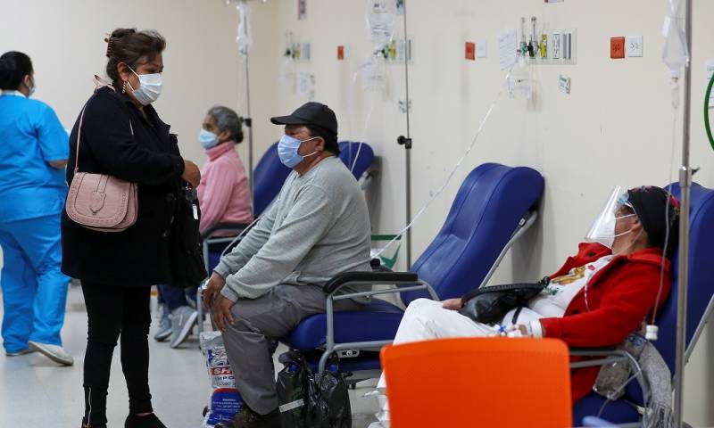 Ecuador suma 4.892 nuevos contagios y alcanza 355.431 acumulados de covid-19 / Foto: EFE
