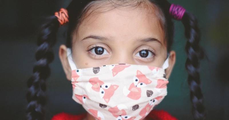 La tosferina es una enfermedad bacteriana aguda que afecta a las vías respiratorias y es más grave en los lactantes y en los niños / Foto: EFE