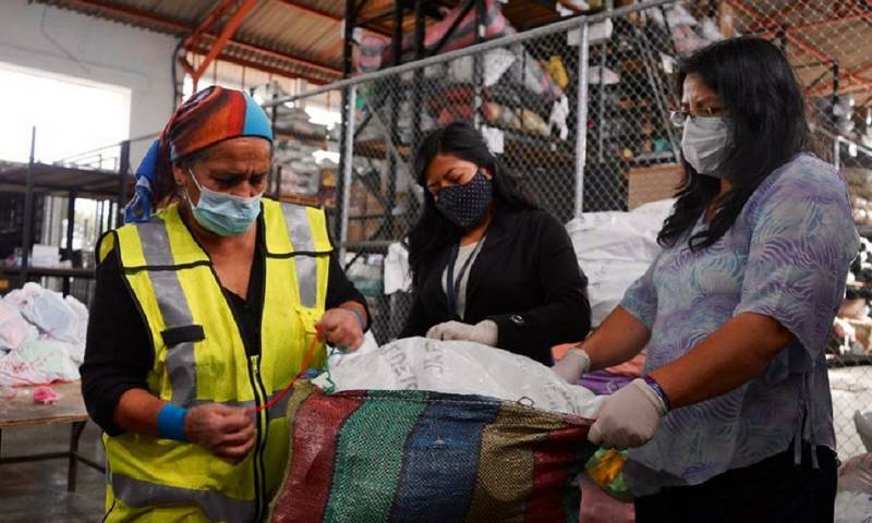 Las personas pueden entregar: alimentos no perecibles, enlatados, agua, colchones, cobijas, botas de caucho y vituallas / Foto: cortesía MIES