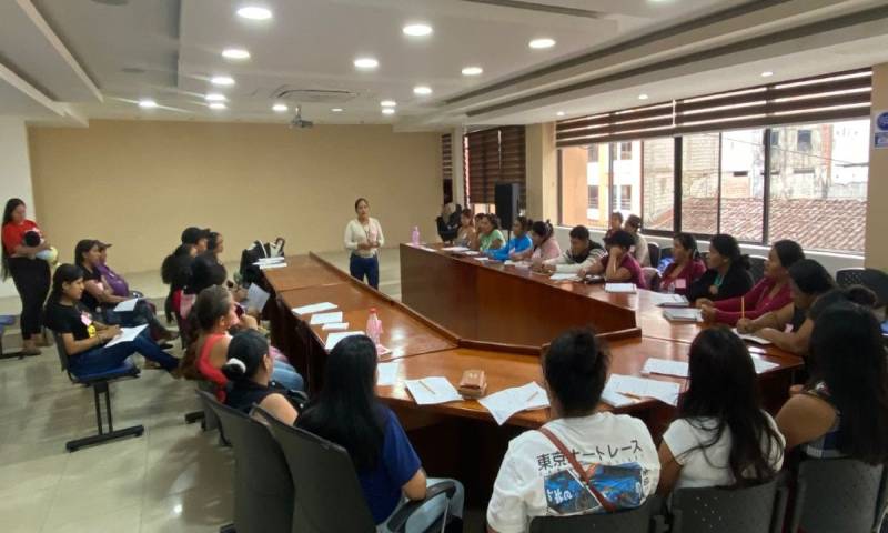 Este financiamiento puede alcanzar 660 dólares por 12 meses o 1.320 dólares por 24 meses / Foto: cortesía Ministerio de Desarrollo Humano