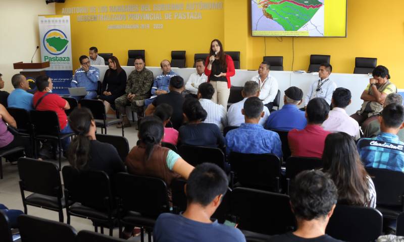 Comunidades de Arajuno piden el asfaltado de 50 kilómetros / Foto: cortesía Secretaría Técnica de la Amazonía