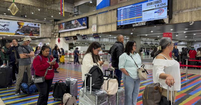 El Gobierno venezolano advirtió de que las aerolíneas que tienen hasta las 12.00 hora local del miércoles para reanudar sus operaciones / Foto: EFE