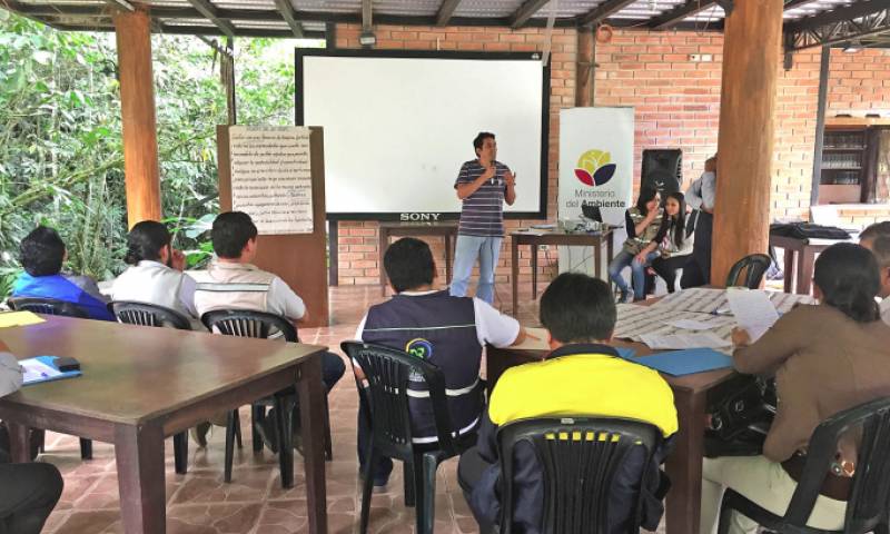 En una hostería de la parroquia Timbara, del cantón Zamora, se realizó un taller. Foto: La Hora