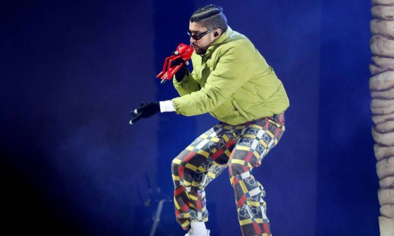 Bad Bunny saldrá en la portada de la revista Time con un texto en español por primera vez / Foto: EFE