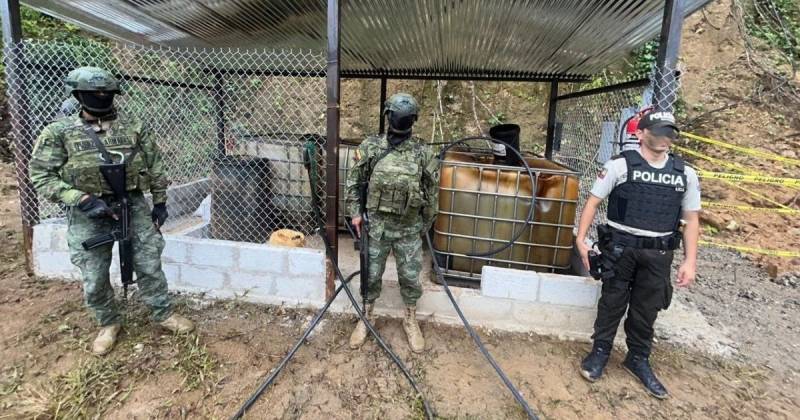 El hecho se produjo en el sector del Pite, en la vía hacia el río Mayo / Foto: cortesía Ejército ecuatoriano